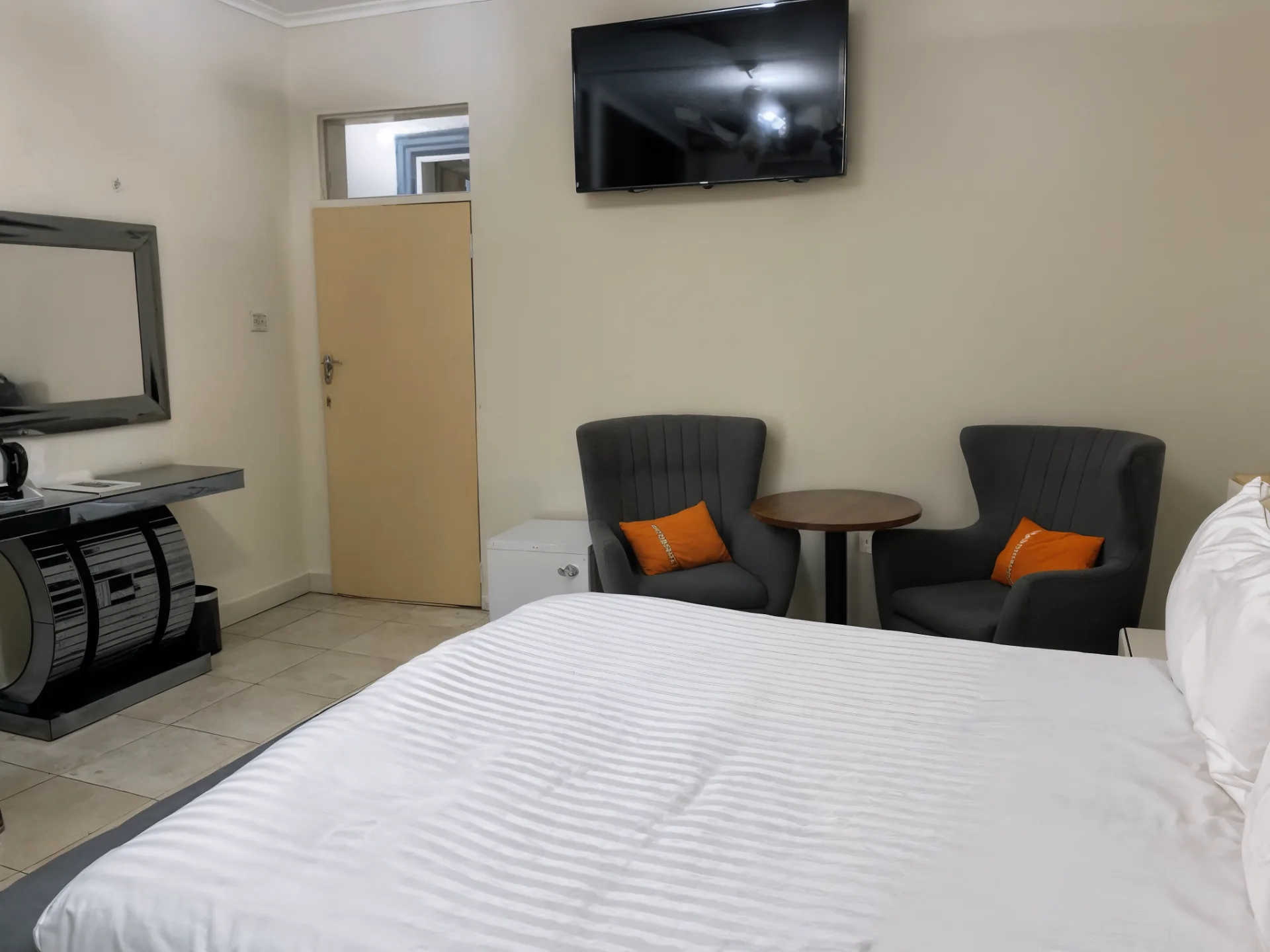 Self-Contained Queen Room at Rugems Executive Lodge, Lusaka